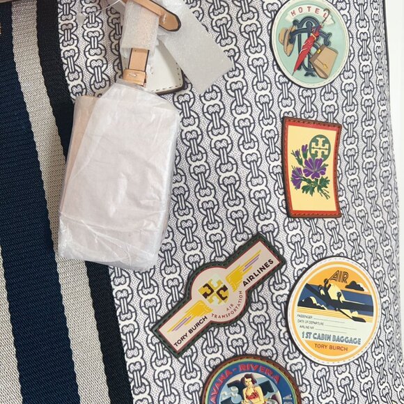 Tory Burch Tote Bag Gemini Link Canvas Patches - Picture 4 of 9